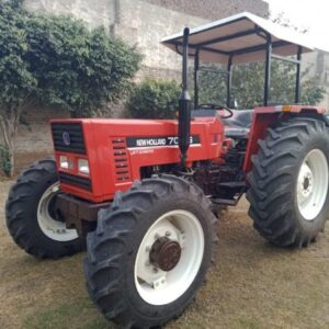 NH 7056 4wd Tractor