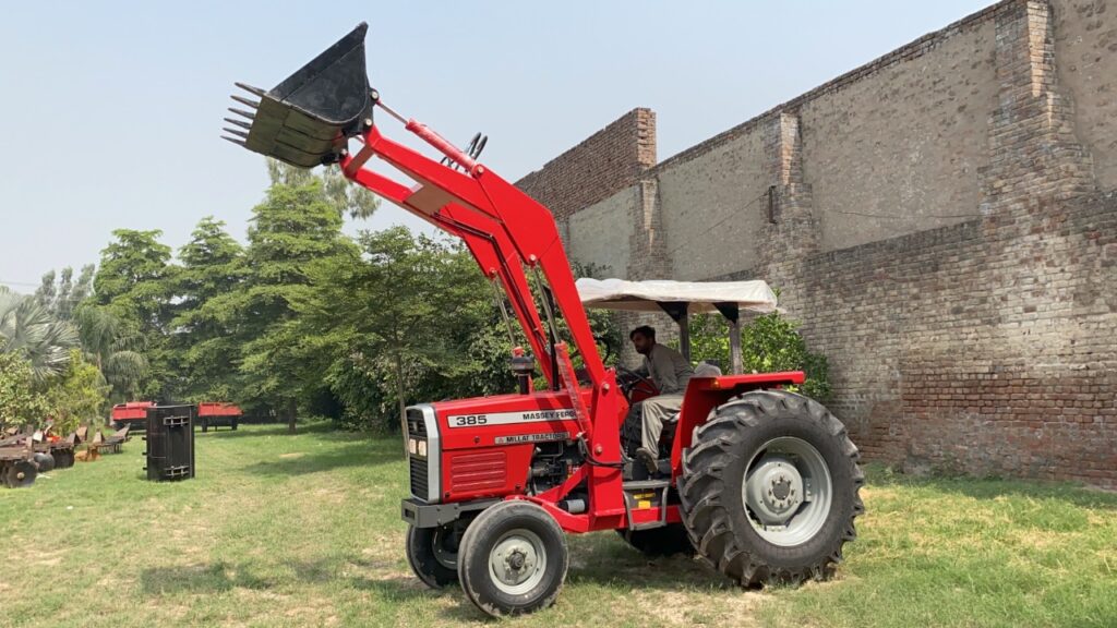 Front-End Loader For Tractor 